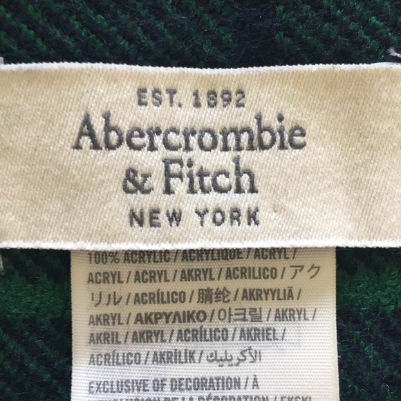 NWOT; “Abercrombie & Fitch,” oblong scarf - Picture 4 of 6